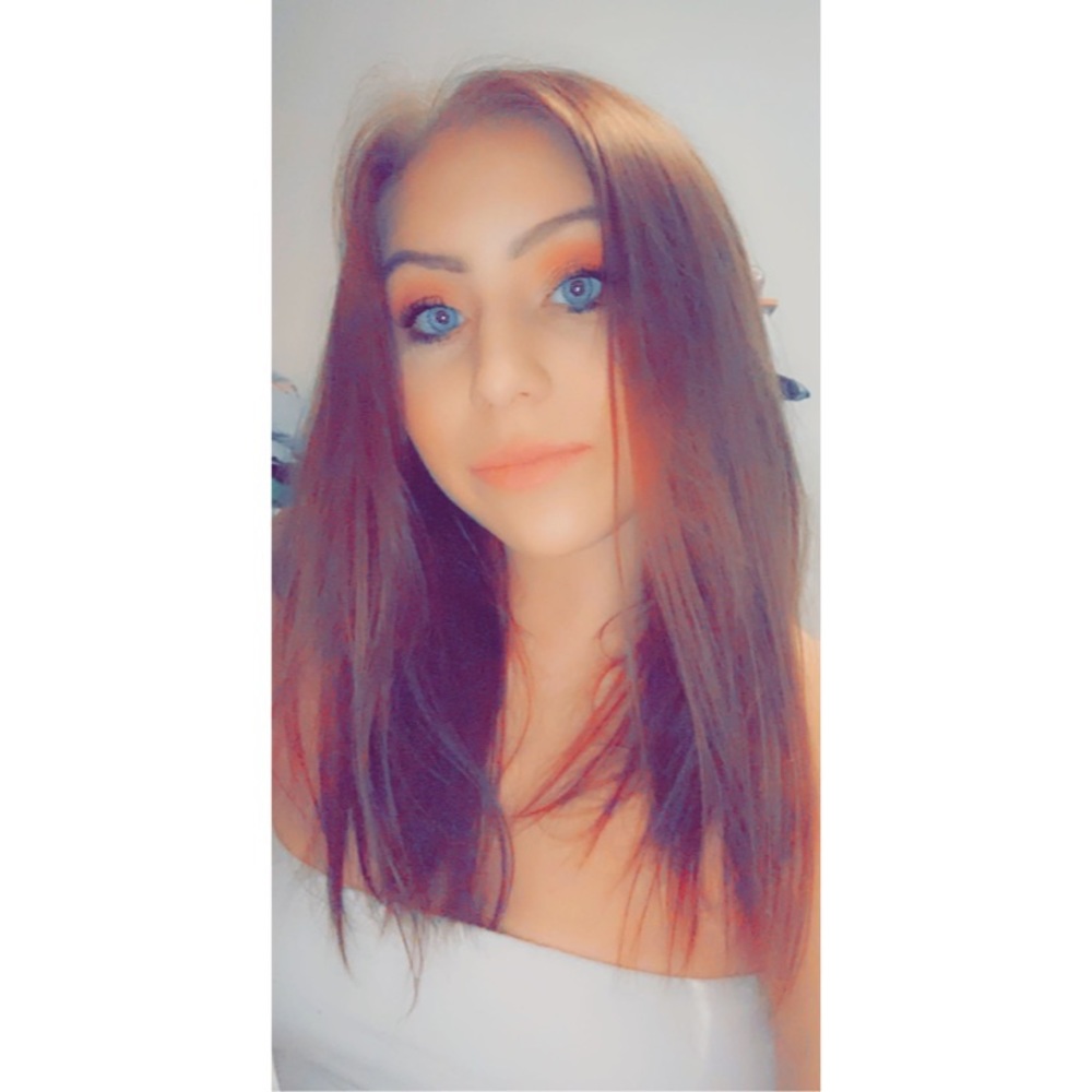 Meet your Posher, Taylor